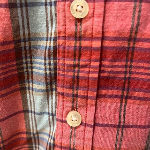 GAP Red and White Button Down Shirt - Picture 6 of 9